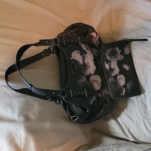 Simply Vera Vera Wang purse with matching wallet